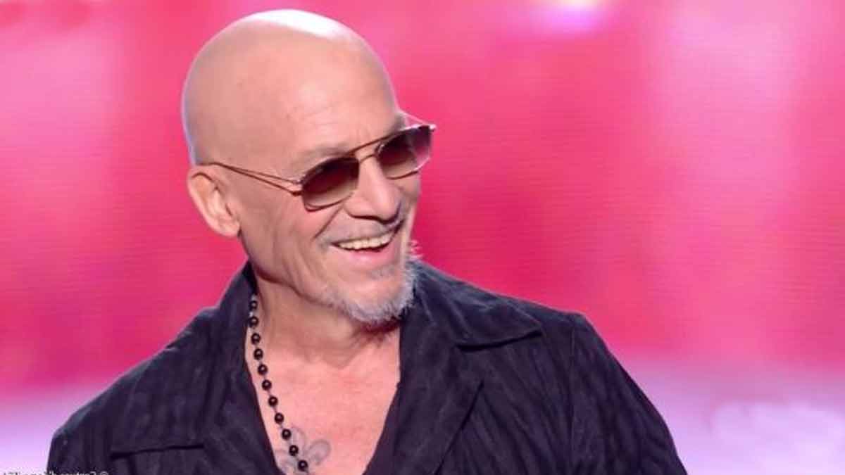 florent-pagny-de-retour-dans-the-voice-une-enorme-surprise-qui-a-mis-les-membres-du-jury-en-larme