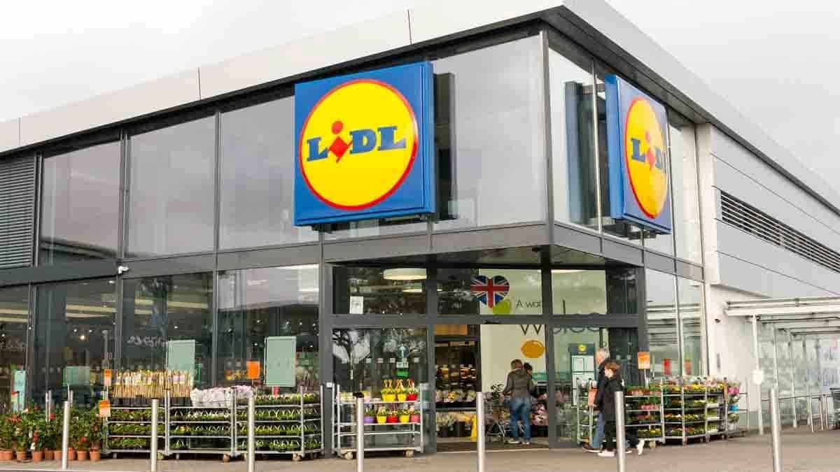 lincroyable-succes-de-la-cafetiere-emblematique-de-lidl-savourez-un-cafe-parfait-a-chaque-tasse