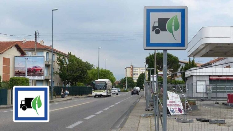 Découvrez le mystère derrière ce panneau de signalisation inconnu pour 90% des Français !