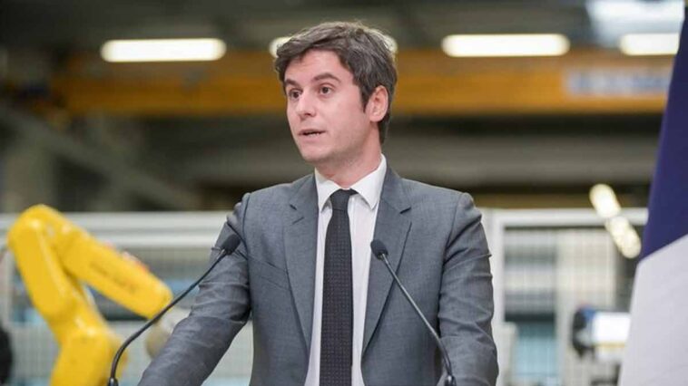 Gabriel Attal surprend la France avec une annonce sur les contrôles des allocations chômage !