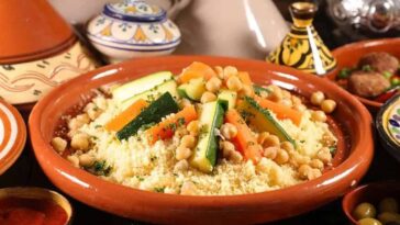 Recette de couscous de légumes facile : découvrez l'astuce secrète pour un bouillon parfait